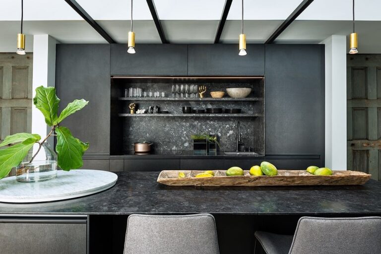 Sleek, Sexy and Sophisticated: Introducing The Black Box Kitchen