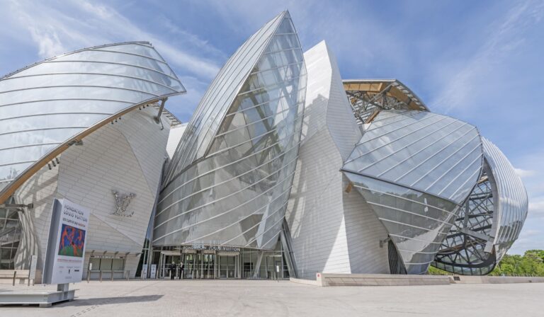 French Limestone & Sustainability Set the Stage for Louis Vuitton Foundation